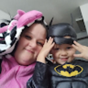 Meet your Posher, Lea